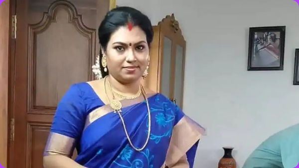  இரட்டை வேடம் 