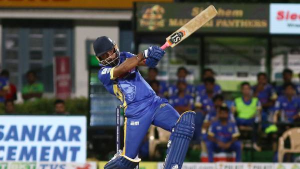 வேகப்பந்து 