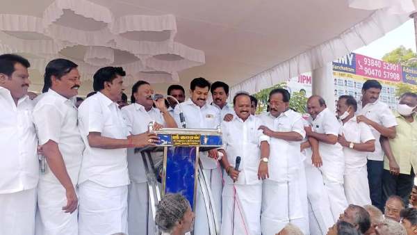 நீட் தேர்வால் தற்கொலை 