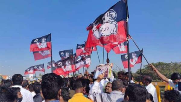 அதிமுக ஆர்ப்பாட்டம் 