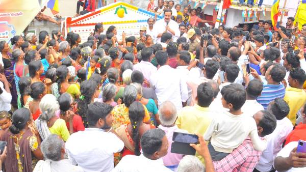 மக்களுடன் சந்திப்பு மக்களுடன் சந்திப்பு