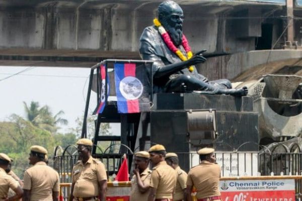 100 கோடி ரூபாய் 100 கோடி ரூபாய்