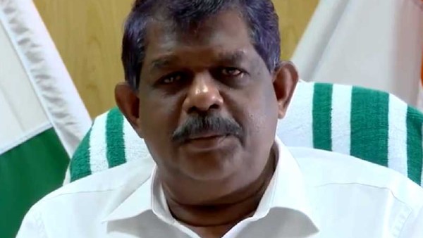 மாற்றினார் 