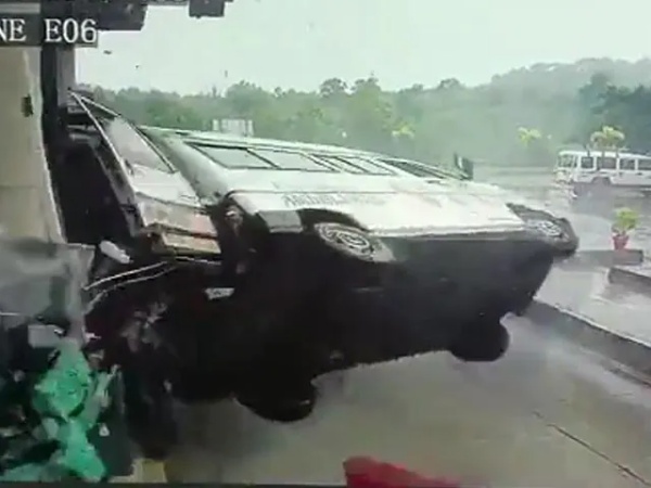 4 பேர் பலி