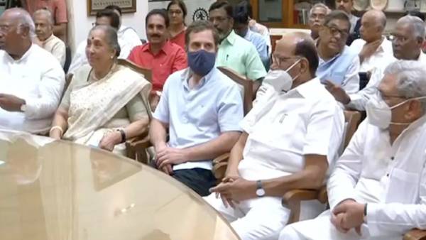 வேட்புமனுத்தாக்கல் 