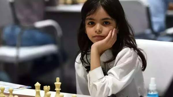 மூவ்கள் மூவ்கள்