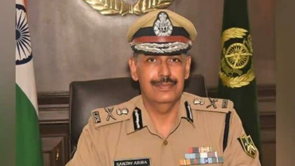 நீண்டகாலம் பணியாற்ற வாய்ப்பு நீண்டகாலம் பணியாற்ற வாய்ப்பு