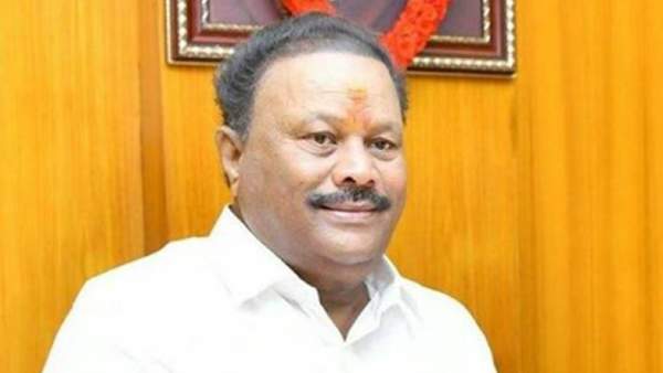  பொருளாளர் திண்டுக்கல் சீனிவாசன் 