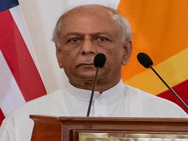  தினேஷ் குணவர்த்தனவும் ராஜபக்சேக்களும்