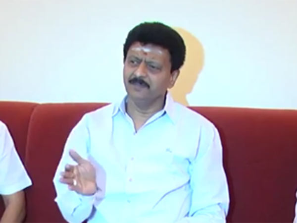 சகோதரிக்கு சிகிச்சை 