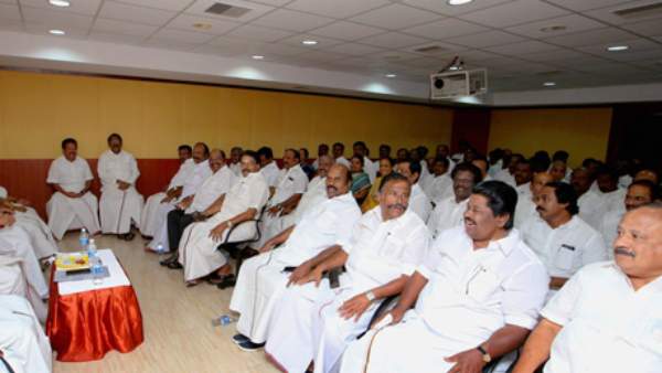 அமைச்சர்கள் 