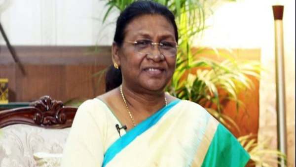  வாக்குகள் எத்தனை