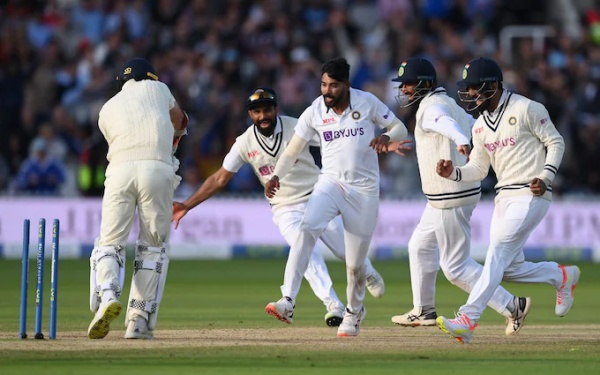 இந்தியா முதல் இன்னிங்ஸ் இந்தியா முதல் இன்னிங்ஸ்