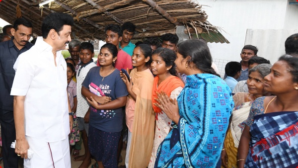  காகிதத்தைவிட களம் தெளிவாகக் காட்டும் 