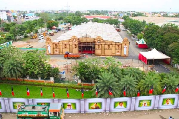 யானை, குதிரைகள் வரவேற்பு 