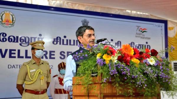  ஆளுநர் ஆர்.என்.ரவி