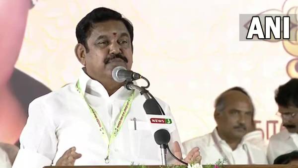 அதிமுக அலுவலகத்திற்கு சீல் 