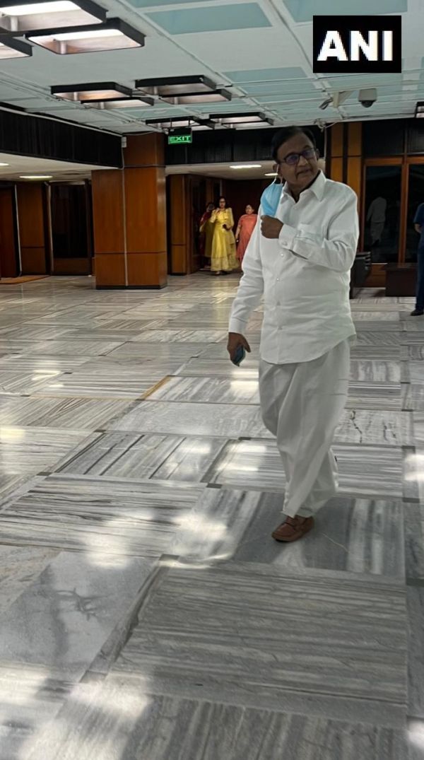 Centre to hold All party meet on Sri Lanka Economy, Political Crisis today 