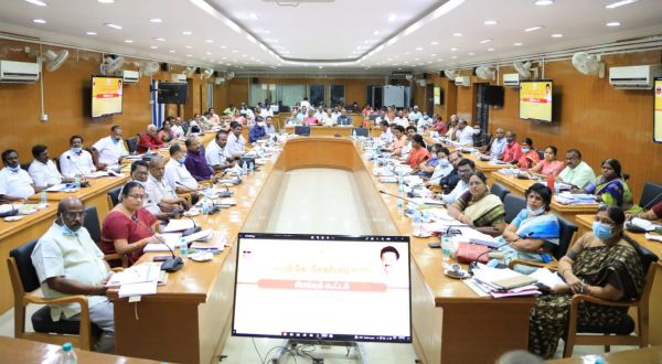 ஒரே ஆண்டில் 