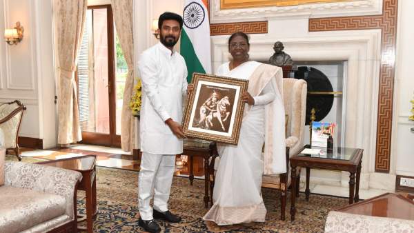 வீர மங்கை வேலு நாச்சியார் 