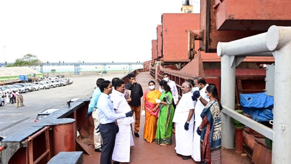 அமைச்சர்கள் 3 பேர் 