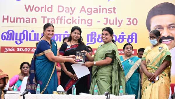 சீரியல் பார்க்காதீங்க சீரியல் பார்க்காதீங்க