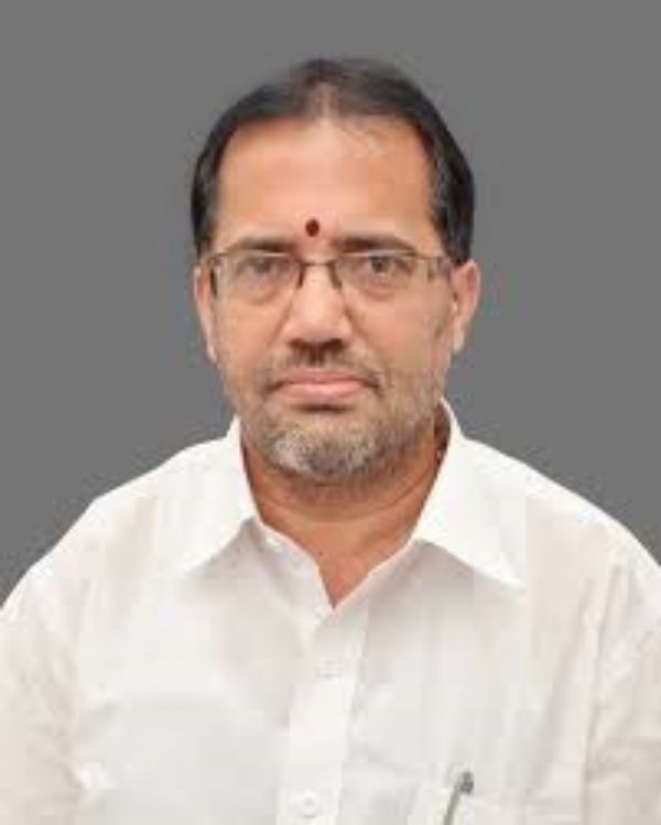 ஆடிட்டர் ரமேஷ் 