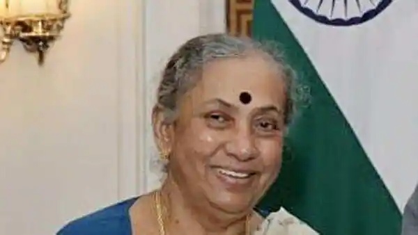 4 மாநிலங்களில் கவர்னர்