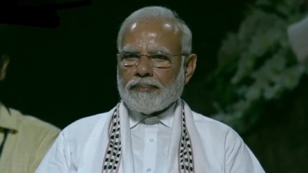 பிரதமர் நரேந்திர மோடி 