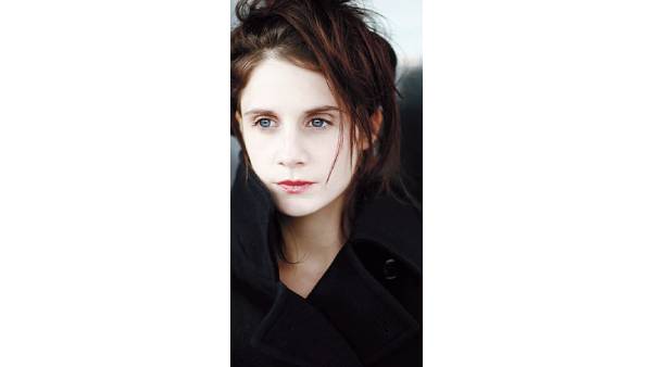  நடிகை கணவன்