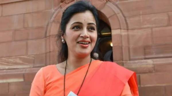 எம்பி குற்றச்சாட்டு எம்பி குற்றச்சாட்டு