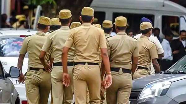 ஆர்டர்லிகள் வேண்டாம் ஆர்டர்லிகள் வேண்டாம்