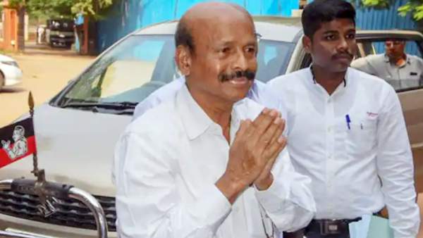 பொன்னையன், வேலுமணிக்கு பதவி 