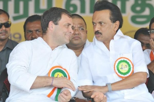 காங்கிரஸ் மீது அட்டாக் 