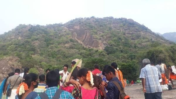 சதுரகிரியில் வாழும் சித்தர்கள்