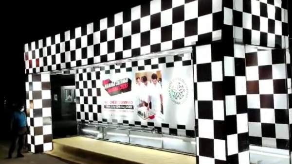 படையெடுக்கும் வீரர்கள் 