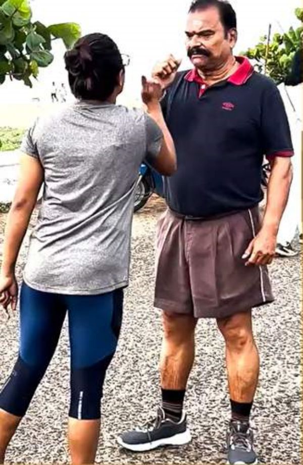 நிர்வாணமாக நடிக்க தயார் 