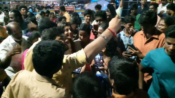 அஜித்குமார் 