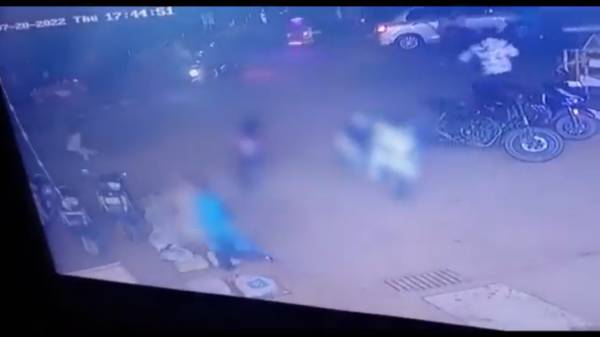 கறுப்பு மாஸ்க் கறுப்பு மாஸ்க்