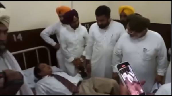  எதிர்க்கட்சிகள் கண்டனம் 