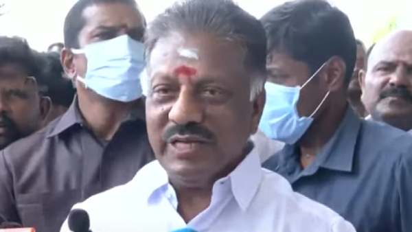 பதவிகள் 