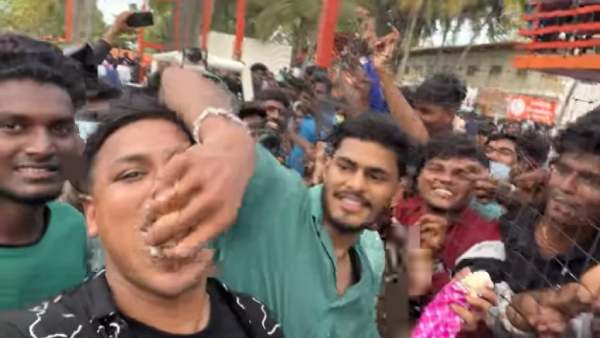 ரசிகர்கள் 