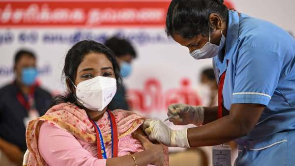 கொரோனா இரண்டாவது தடுப்பூசி 