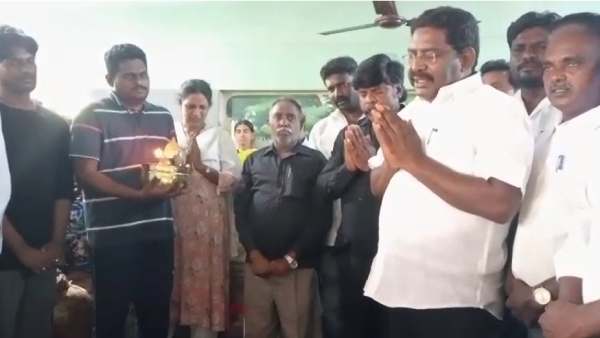 பொதுமக்கள் கண்ணீர் அஞ்சலி 