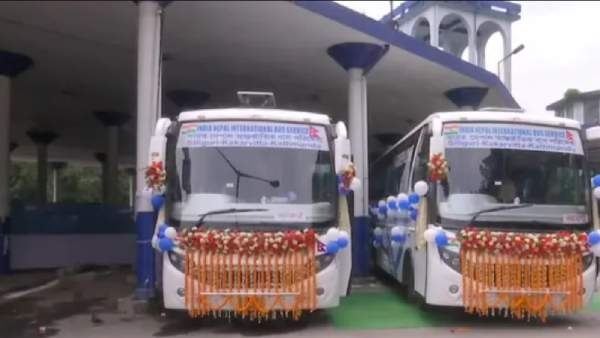  பஸ் சேவை