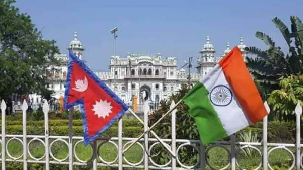  மகிழ்ச்சி - வரவேற்பு