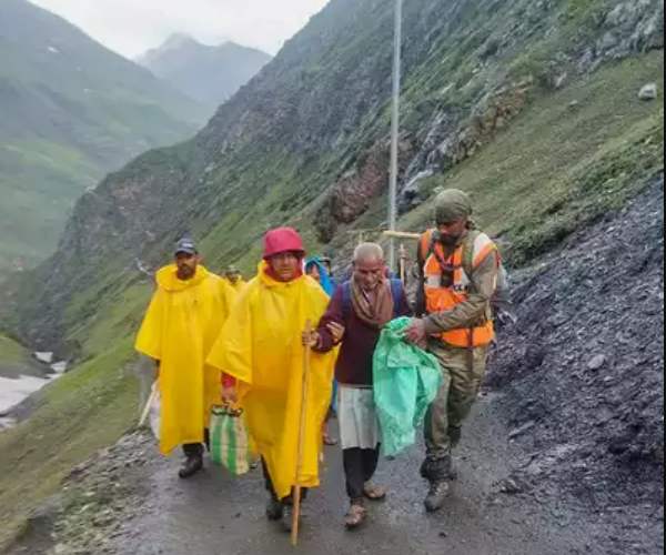  மீட்புப் பணிகள் தீவிரம் 