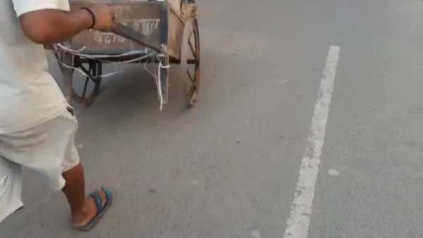  குப்பை வண்டி - போட்டோக்கள்