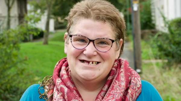 அரசியல்வாதி 