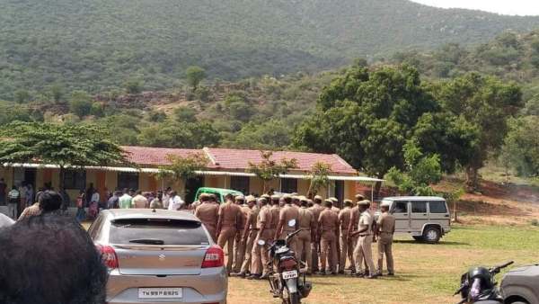 அட்டுக்கல் மலை அடிவாரம் 